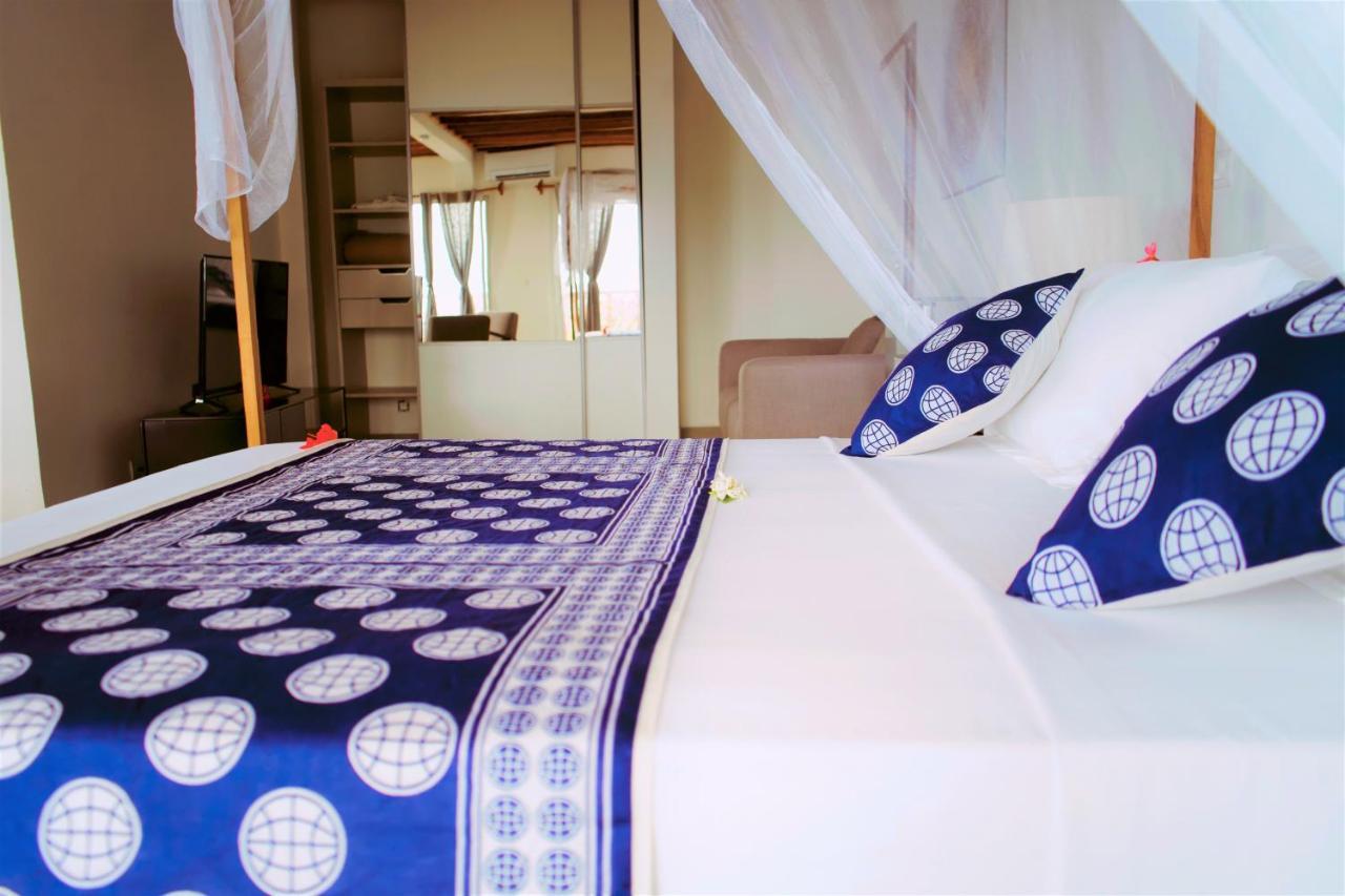Al Camar Lodge Ndzaouze Esterno foto